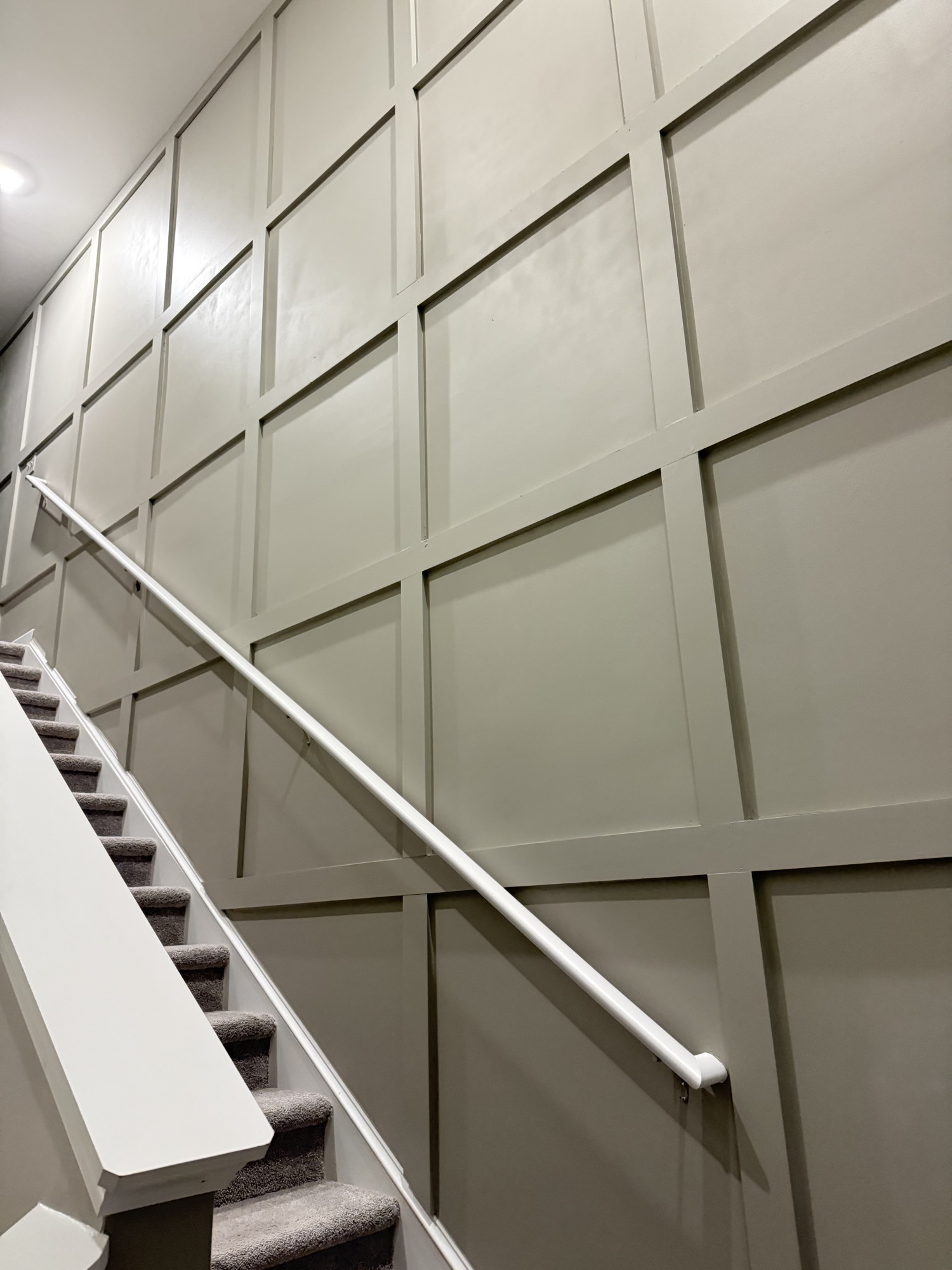 Stair Grid Detail in Hampton